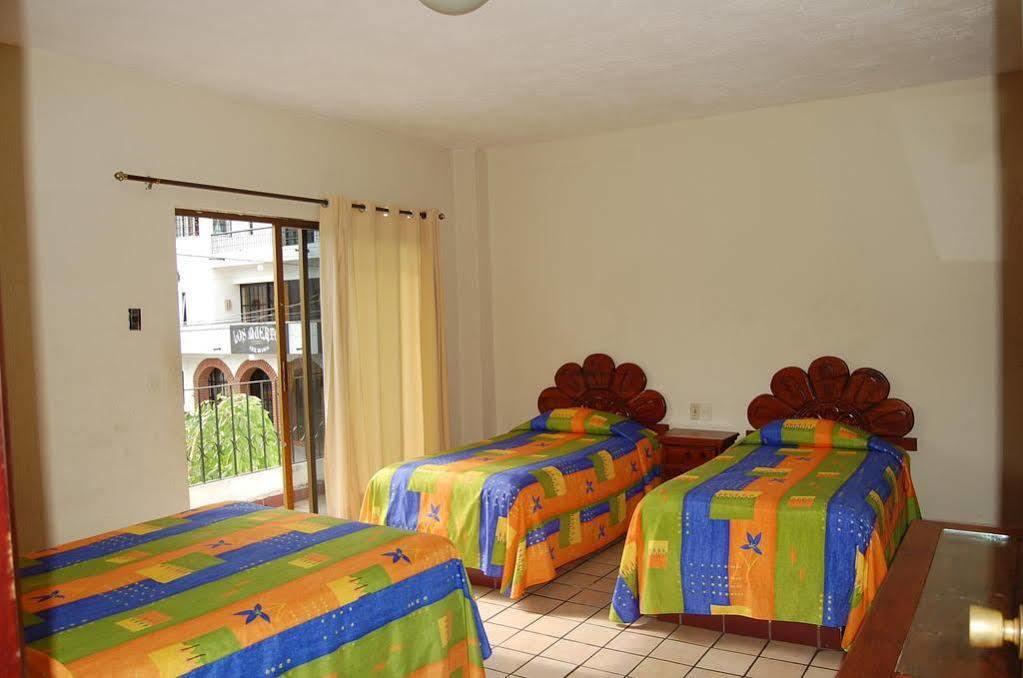 Bungalow Estancia San Carlos Vallarta プエルトバラータ エクステリア 写真