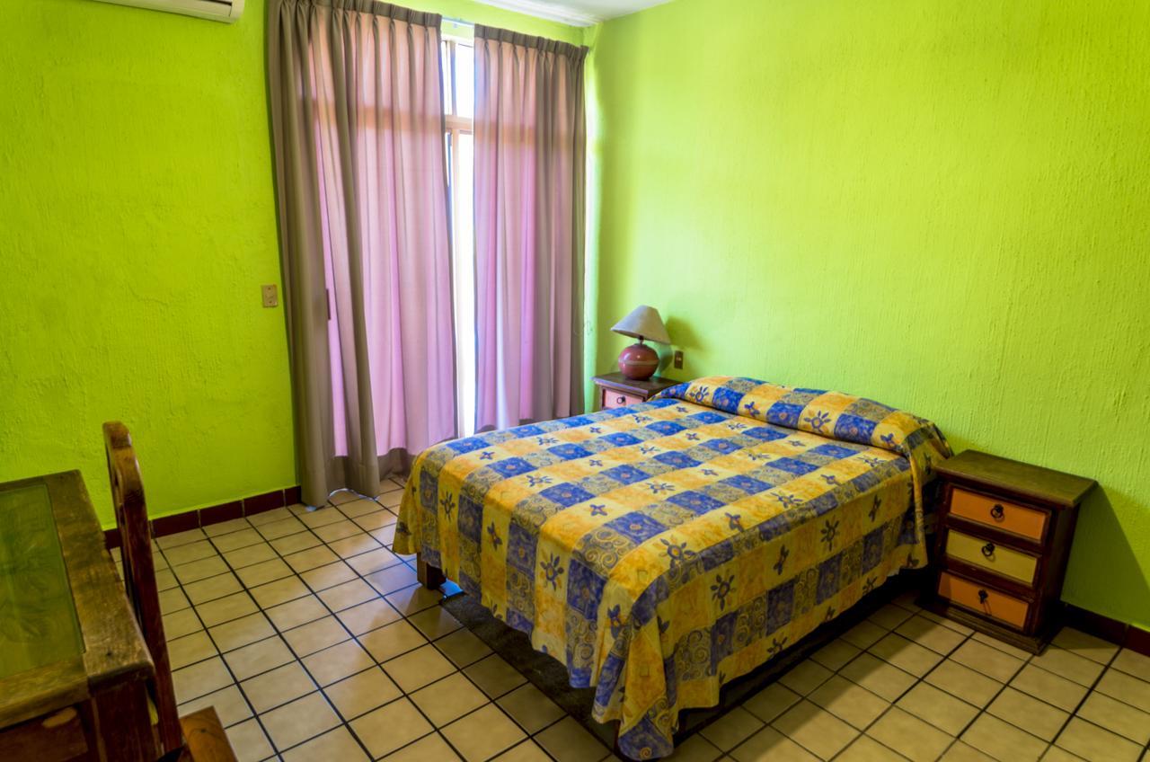 Bungalow Estancia San Carlos Vallarta プエルトバラータ エクステリア 写真