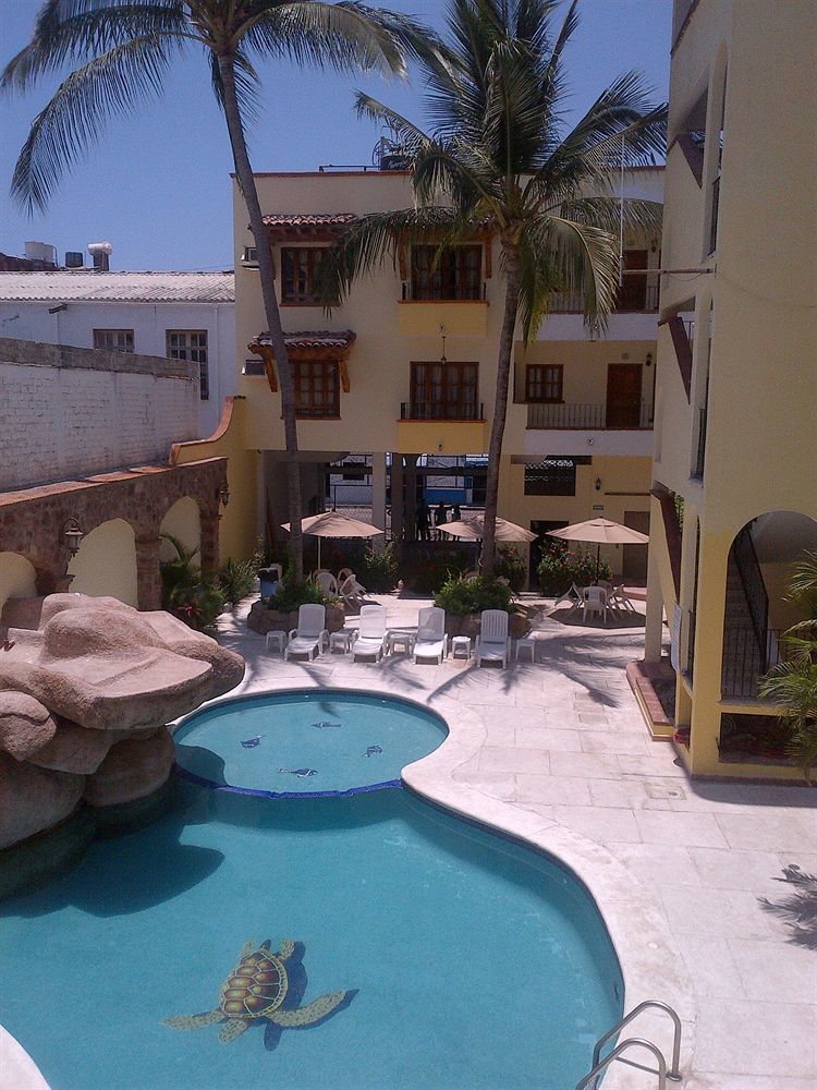 Bungalow Estancia San Carlos Vallarta プエルトバラータ エクステリア 写真